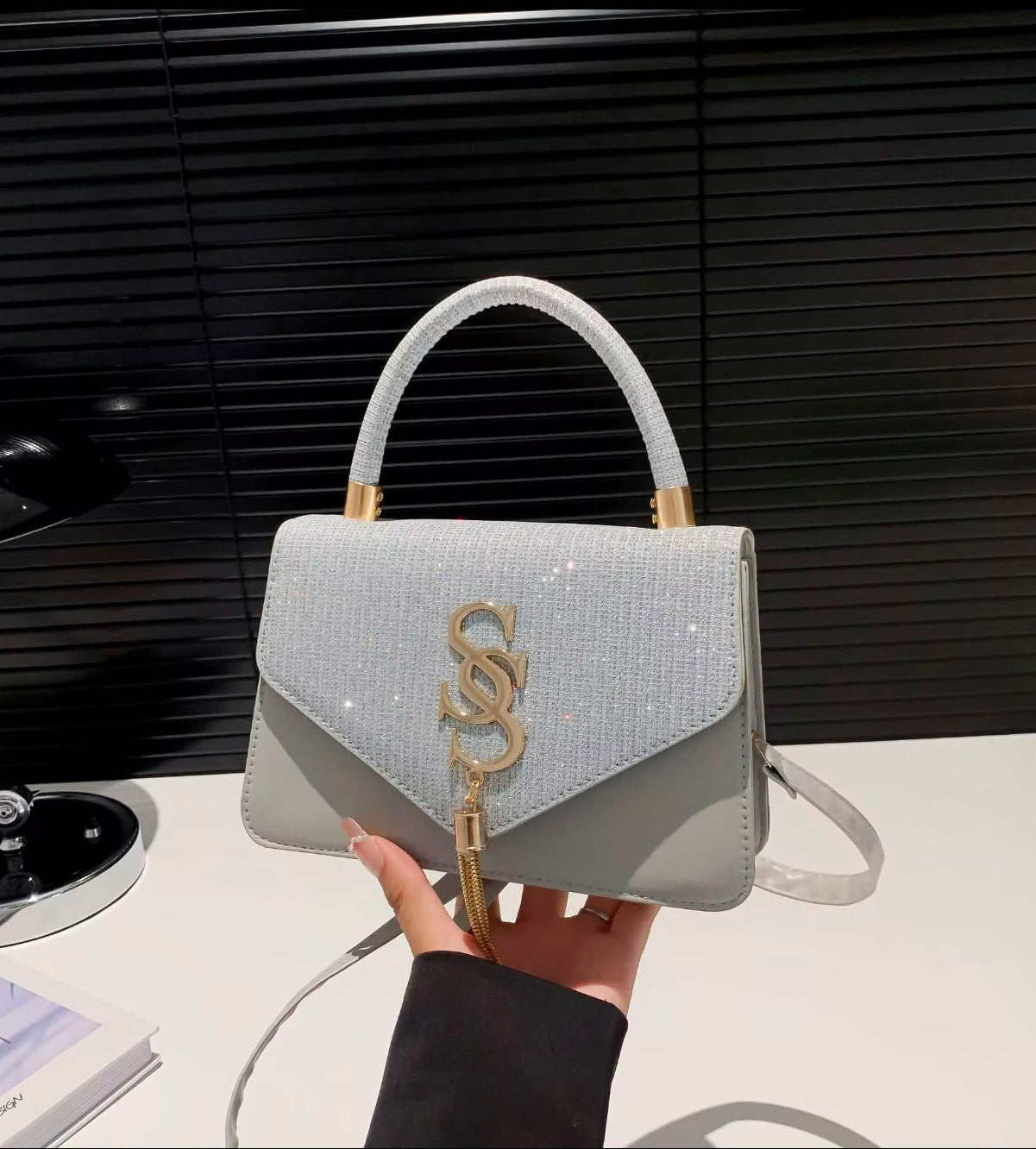 Handbag